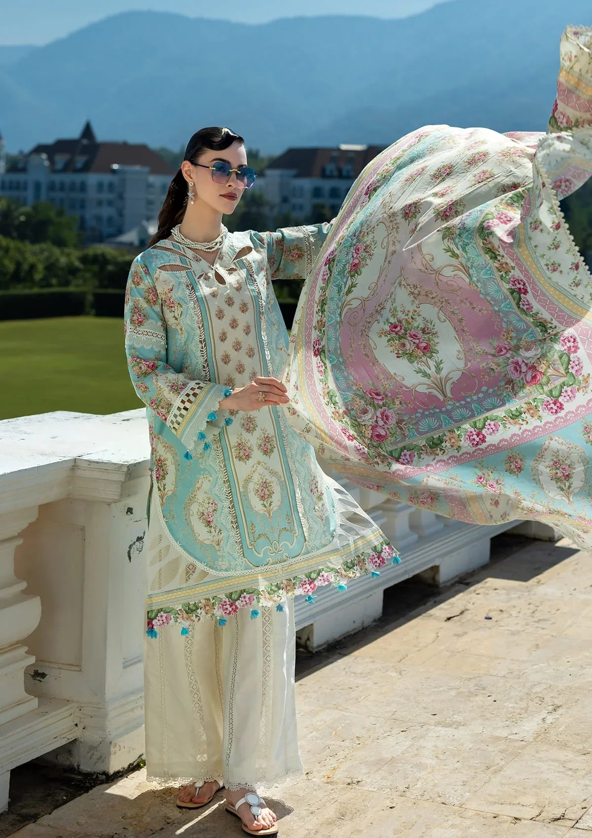 beautiful Printed Voile Dupatta in light florals