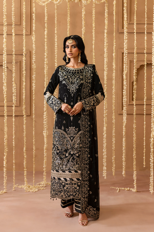 SAHAR - Sheherzadi' 25 by Emaan Adeel at #VogueClothingStudio