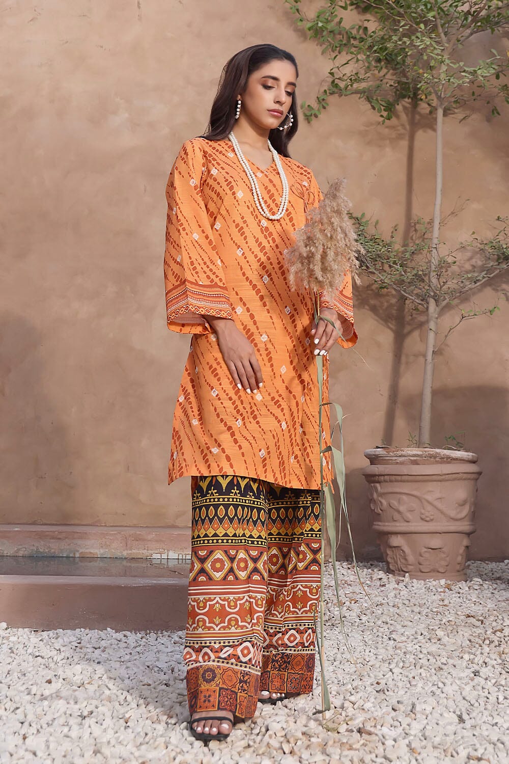 2PC Unstitched Khaddar Shirt & Trouser RKT-2324 KHAS STORES 