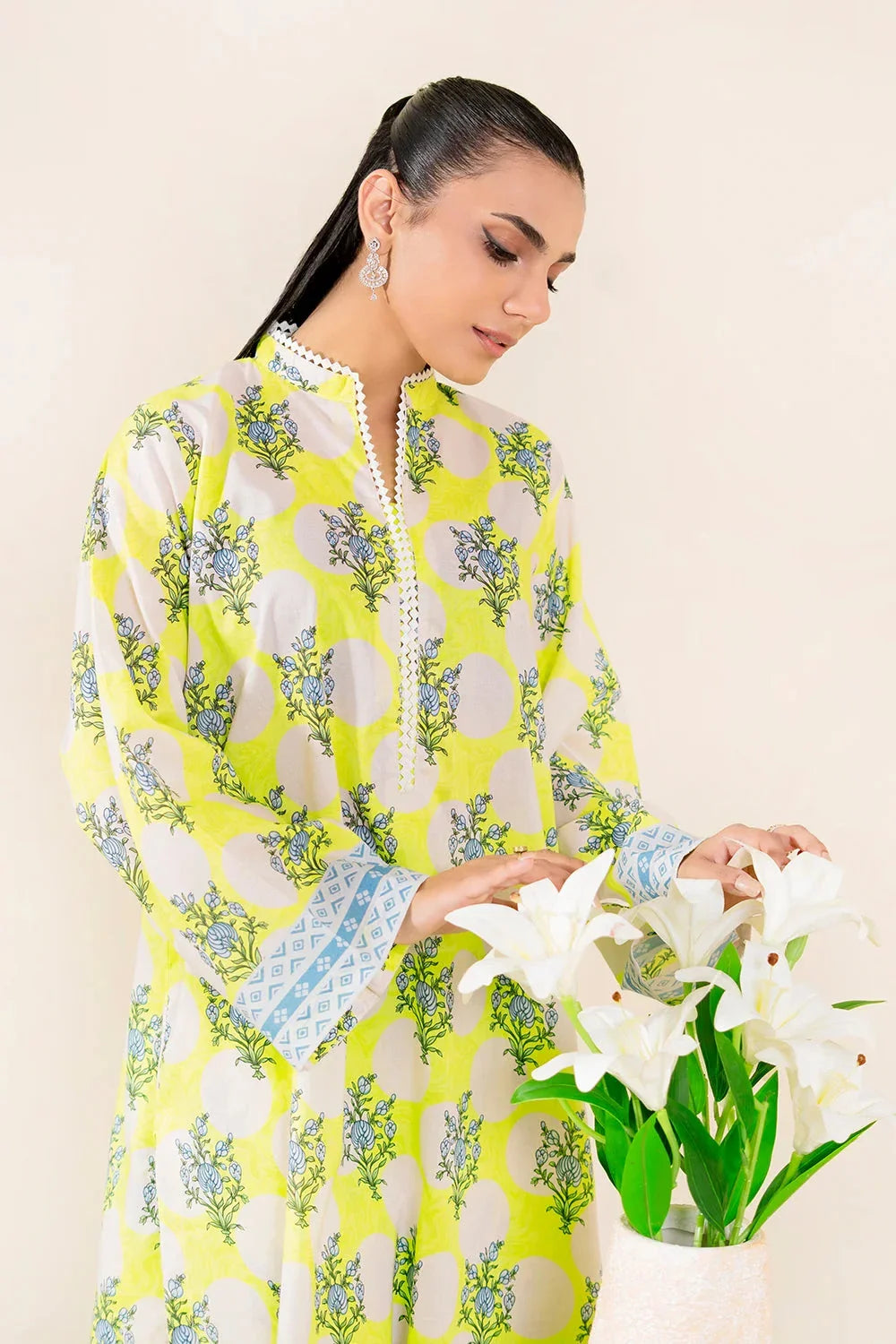 2PC Unstitched Printed Lawn Shirt and Trouser I KST-3840 Printed KHAS STORES 