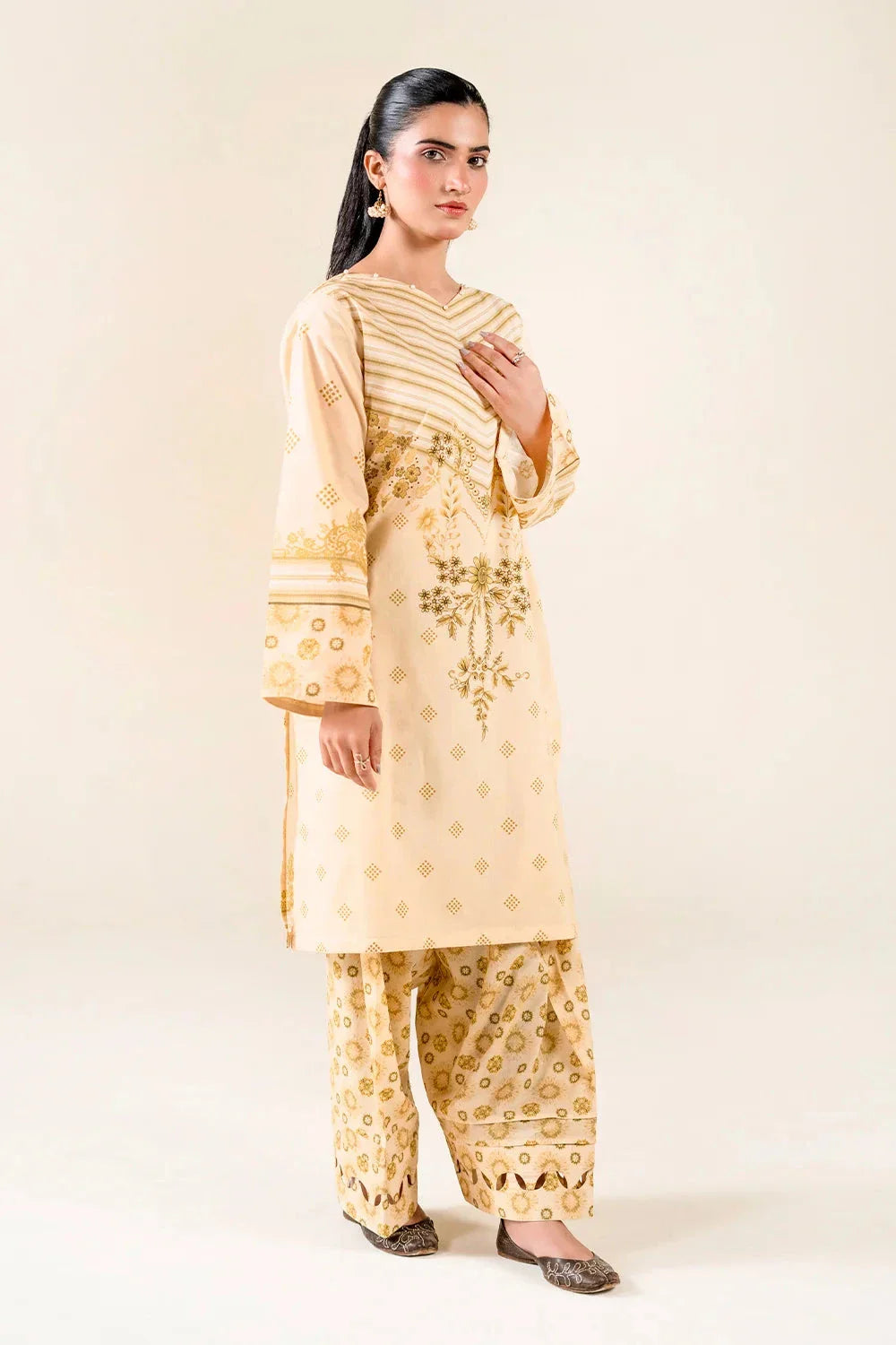 2PC Unstitched Printed Lawn Shirt and Trouser I KST-3843 Printed KHAS STORES 