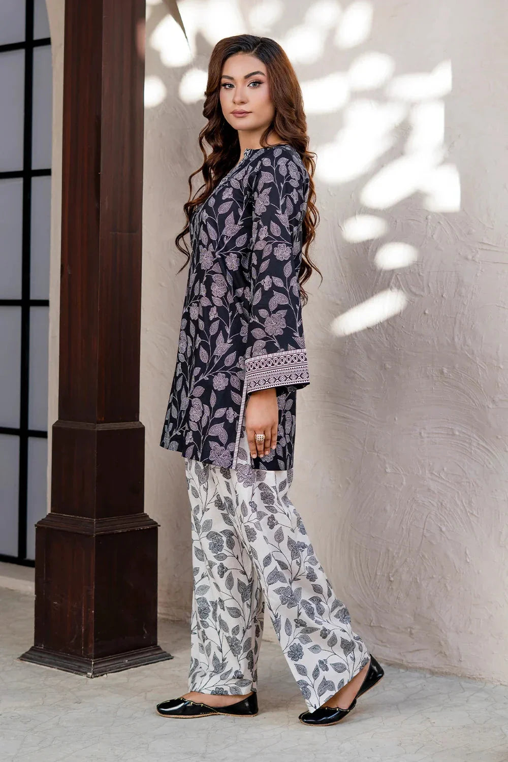 2PC Unstitched Printed Lawn Shirt and Trouser KST-4026 Printed KHAS STORES 