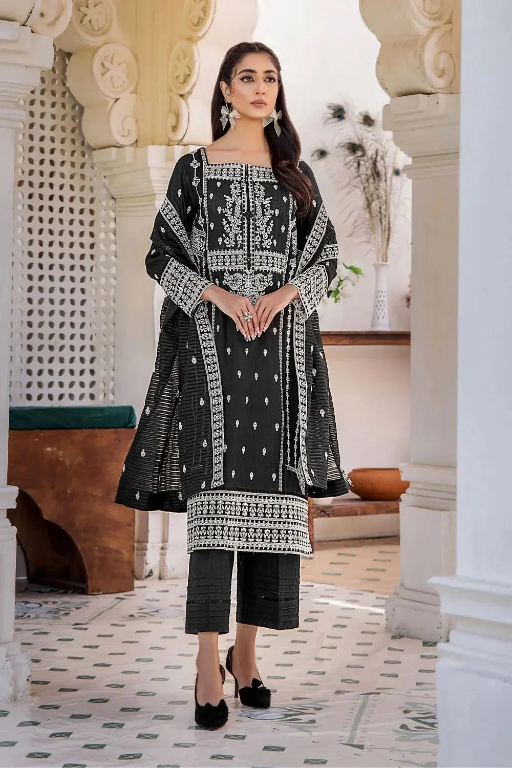 3 Pcs Unstitched Emb Khaddar Suit KKE-1614 KHAS STORES 