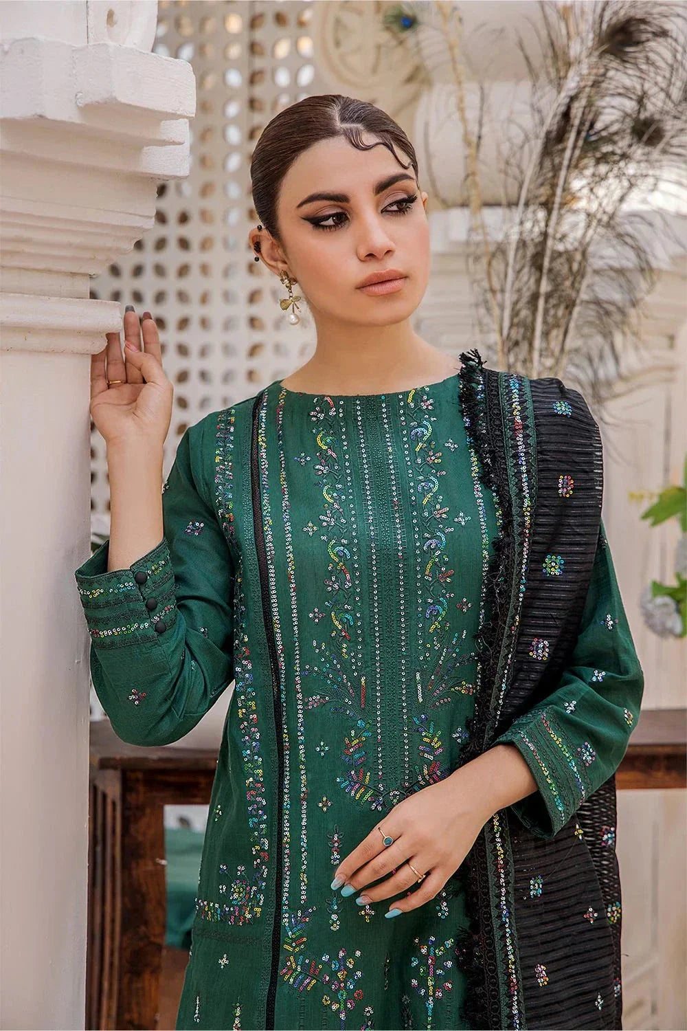 3 Pcs Unstitched Emb Khaddar Suit KKE-1616 KHAS STORES 