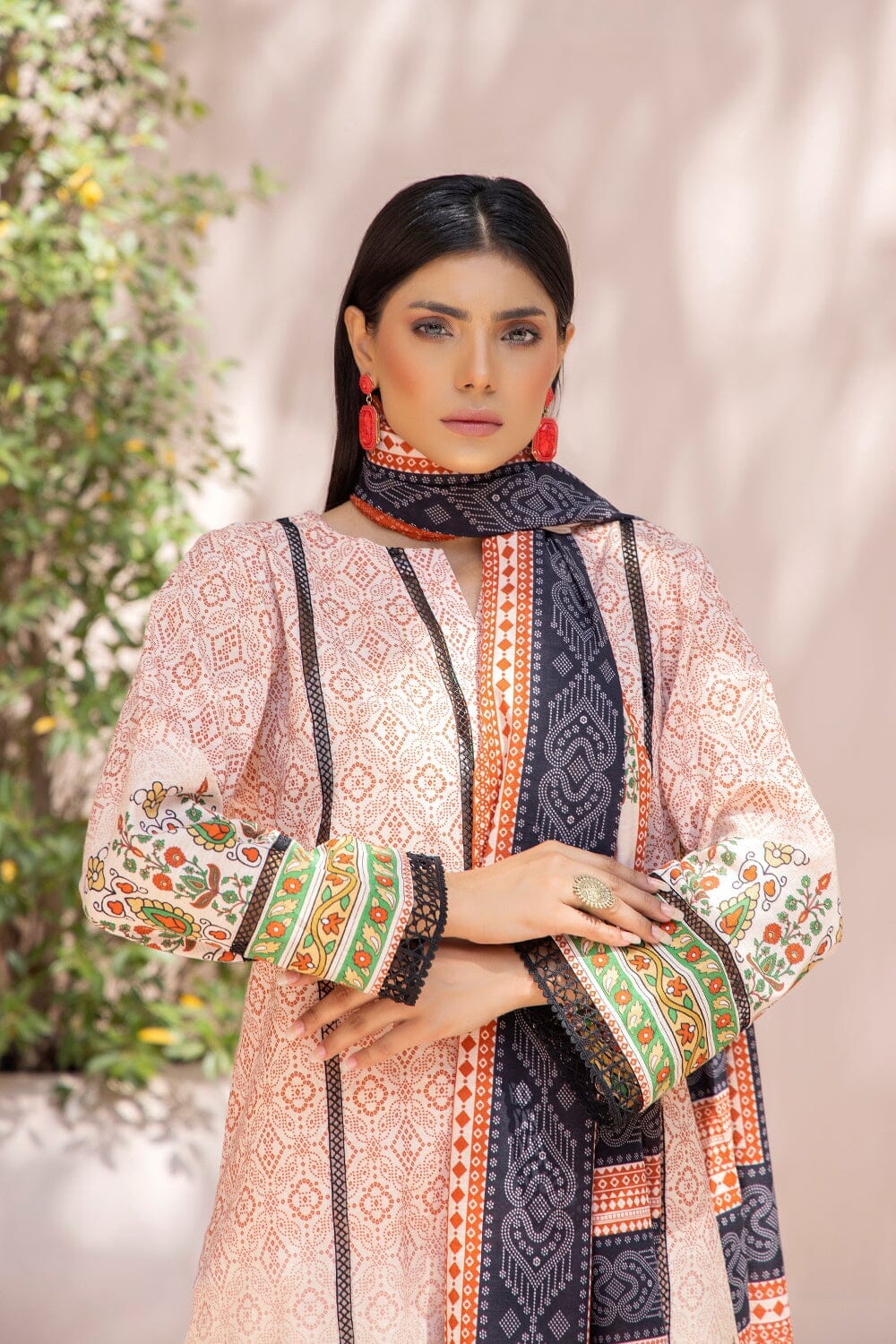 3 Pcs unstitched Khaddar SUIT KKH-2204 KHAS STORES 