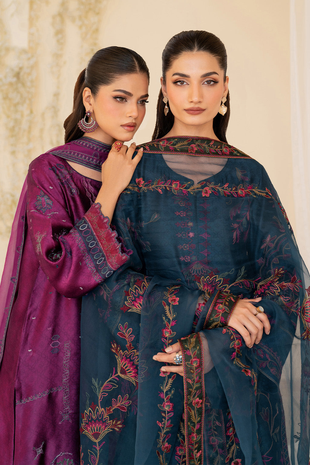 UE-379 Embroidered Pure Jacquard Silk