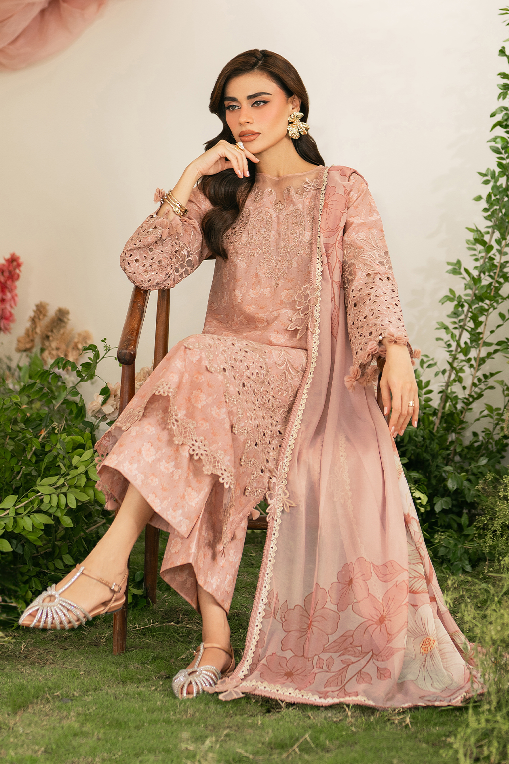 IFE-12 Embroidered Lawn