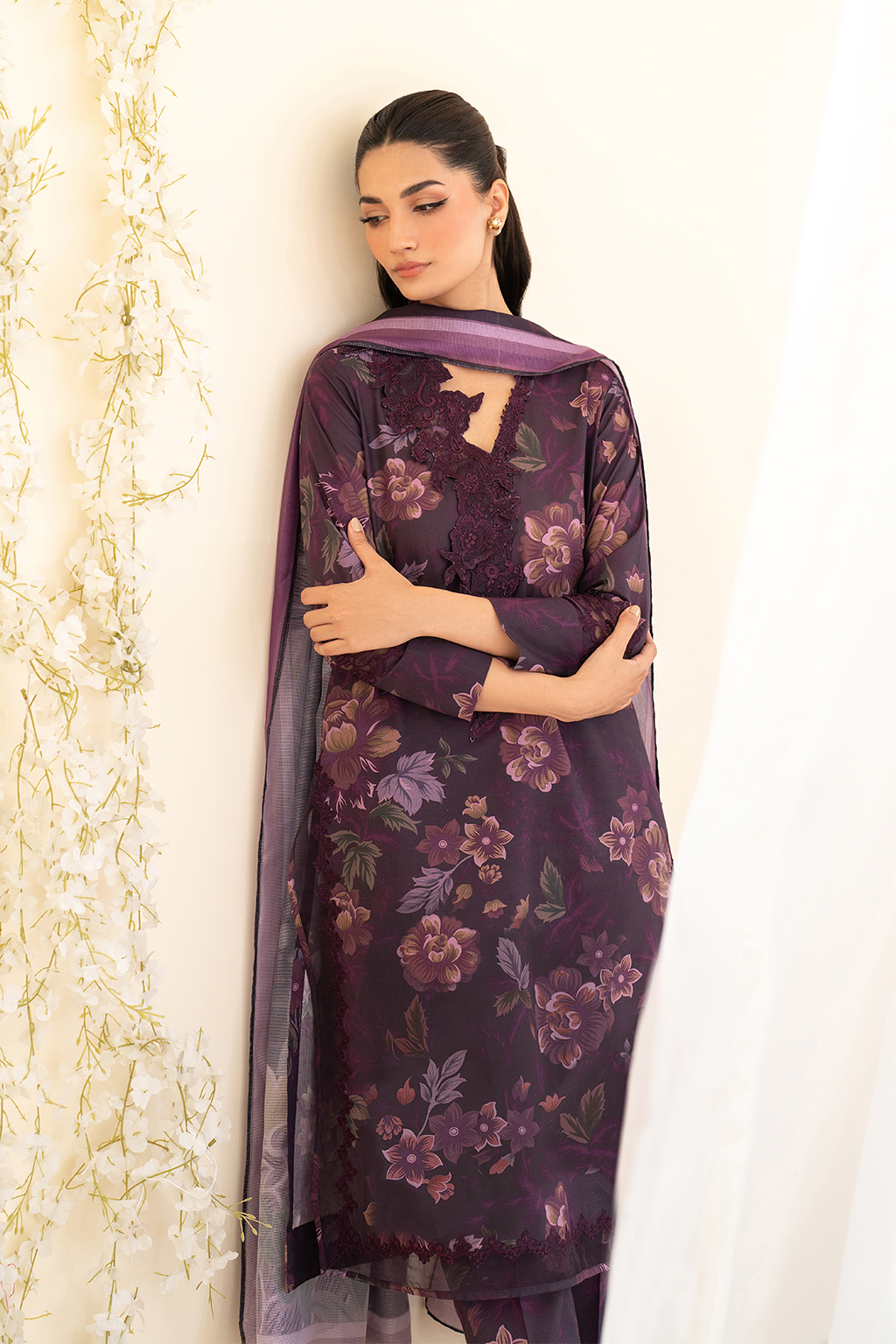 UE-441  Printed Lawn