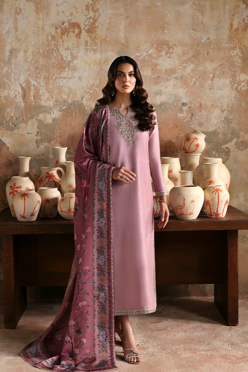 ZAREEN - Afsana-e-silk by Emaan Adeel at #VogueClothingStudio