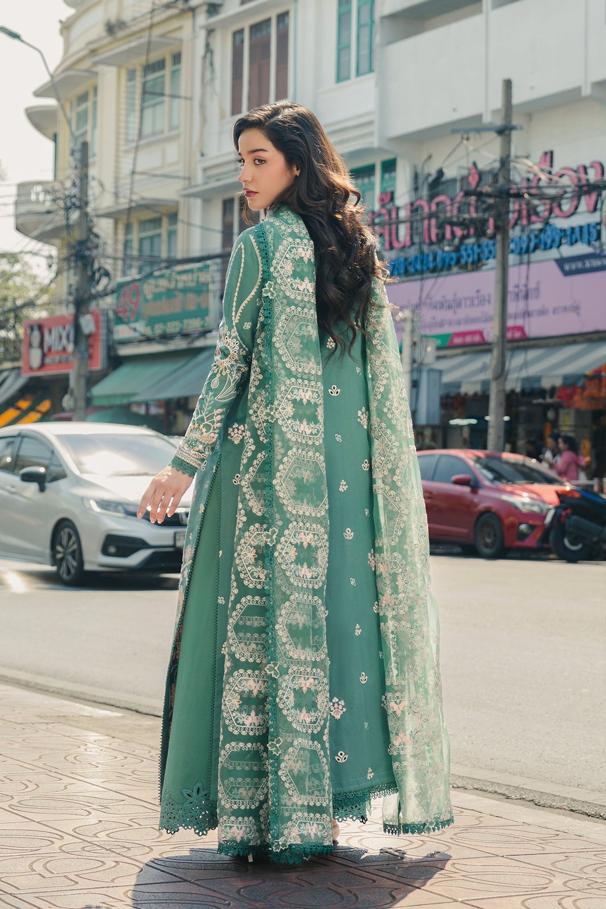 Vasl from Mulaqaat'26 by Afrozeh at #VogueClothingStudio