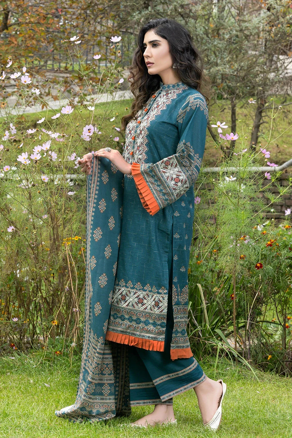 3PC Embroidered Unstitched Khaddar Suit KKHE-3581 Embroidered KHAS STORES 