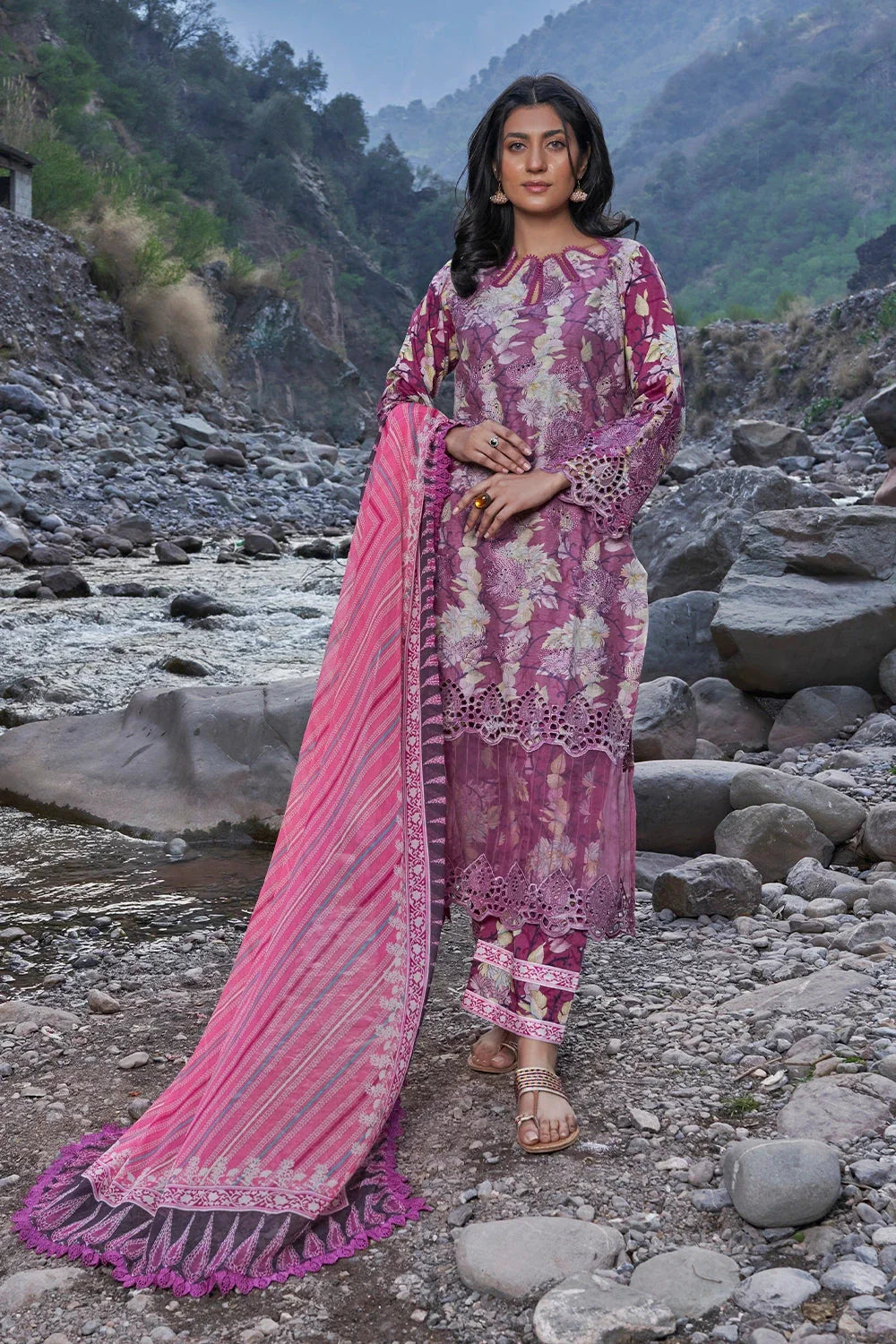 3PC Embroidered Unstitched Lawn Suit KCE-3221 Embroidered KHAS STORES 