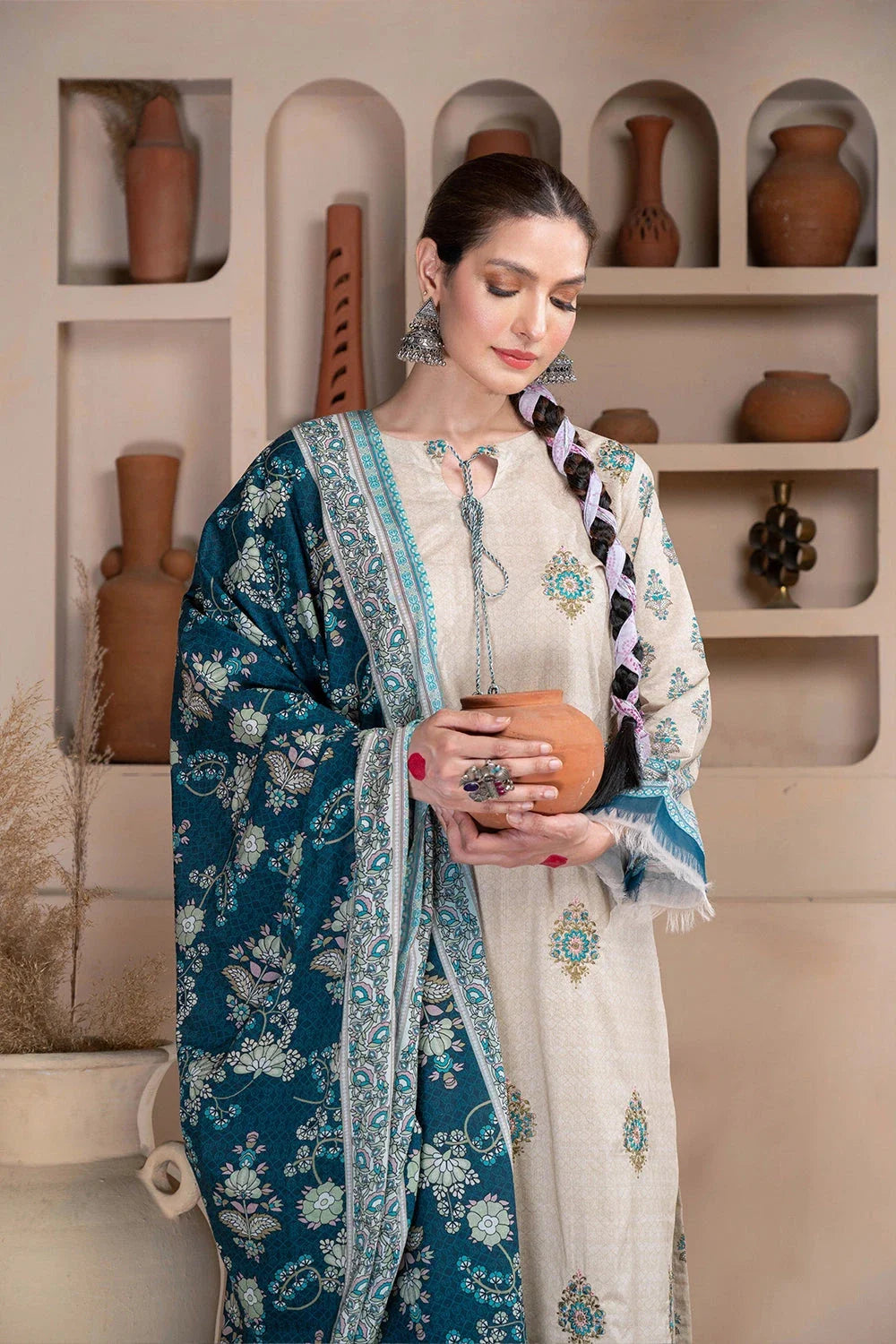 3PC Embroidered Unstitched Lawn Suit KL-3309 Embroidered KHAS STORES 