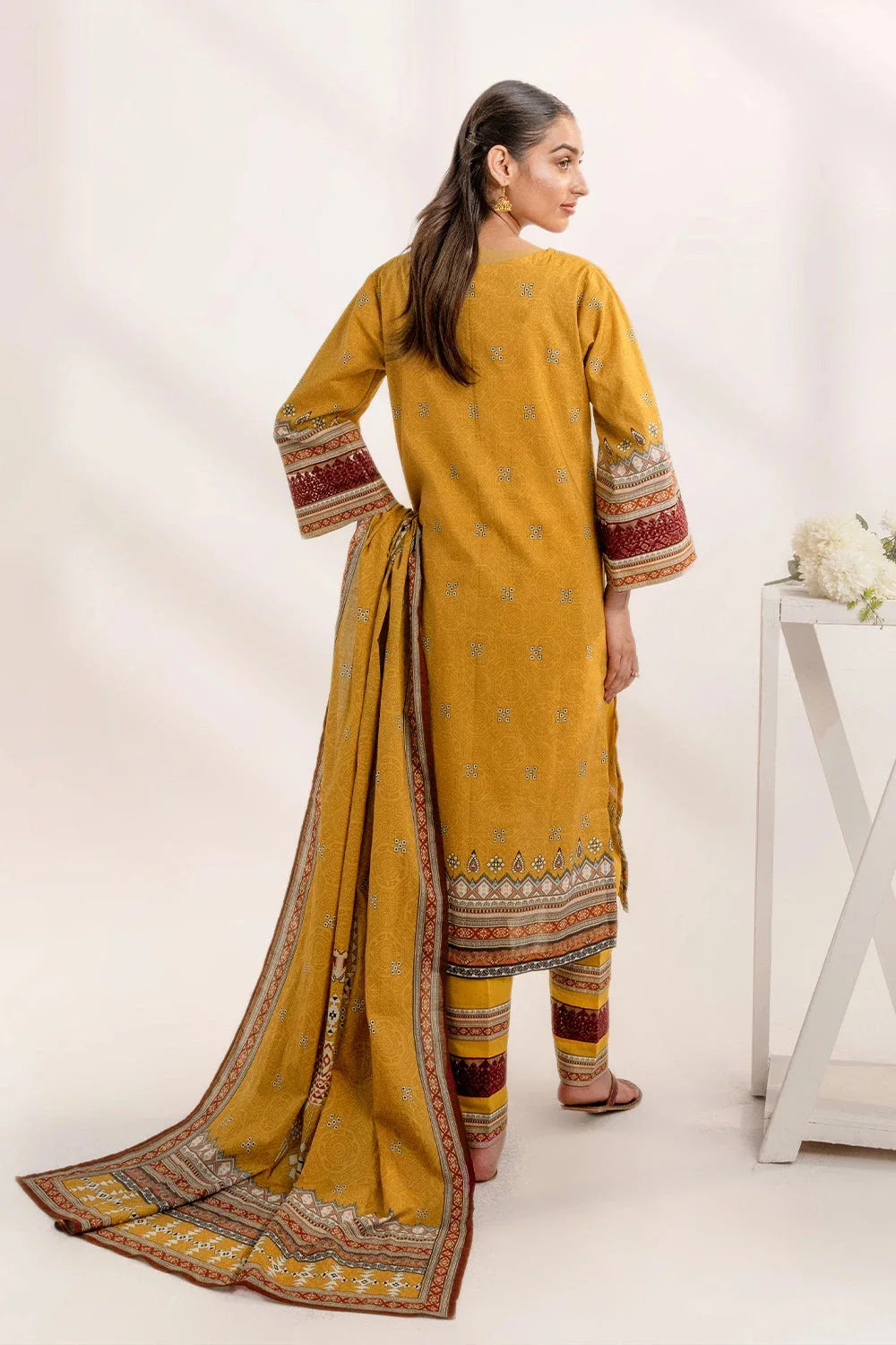 3PC Embroidered Unstitched Lawn Suit KL-3313 Embroidered KHAS STORES 