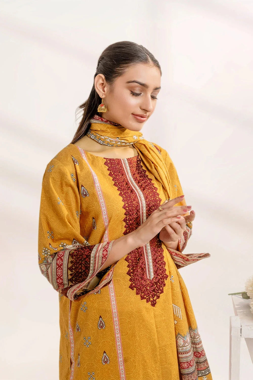 3PC Embroidered Unstitched Lawn Suit KL-3313 Embroidered KHAS STORES 