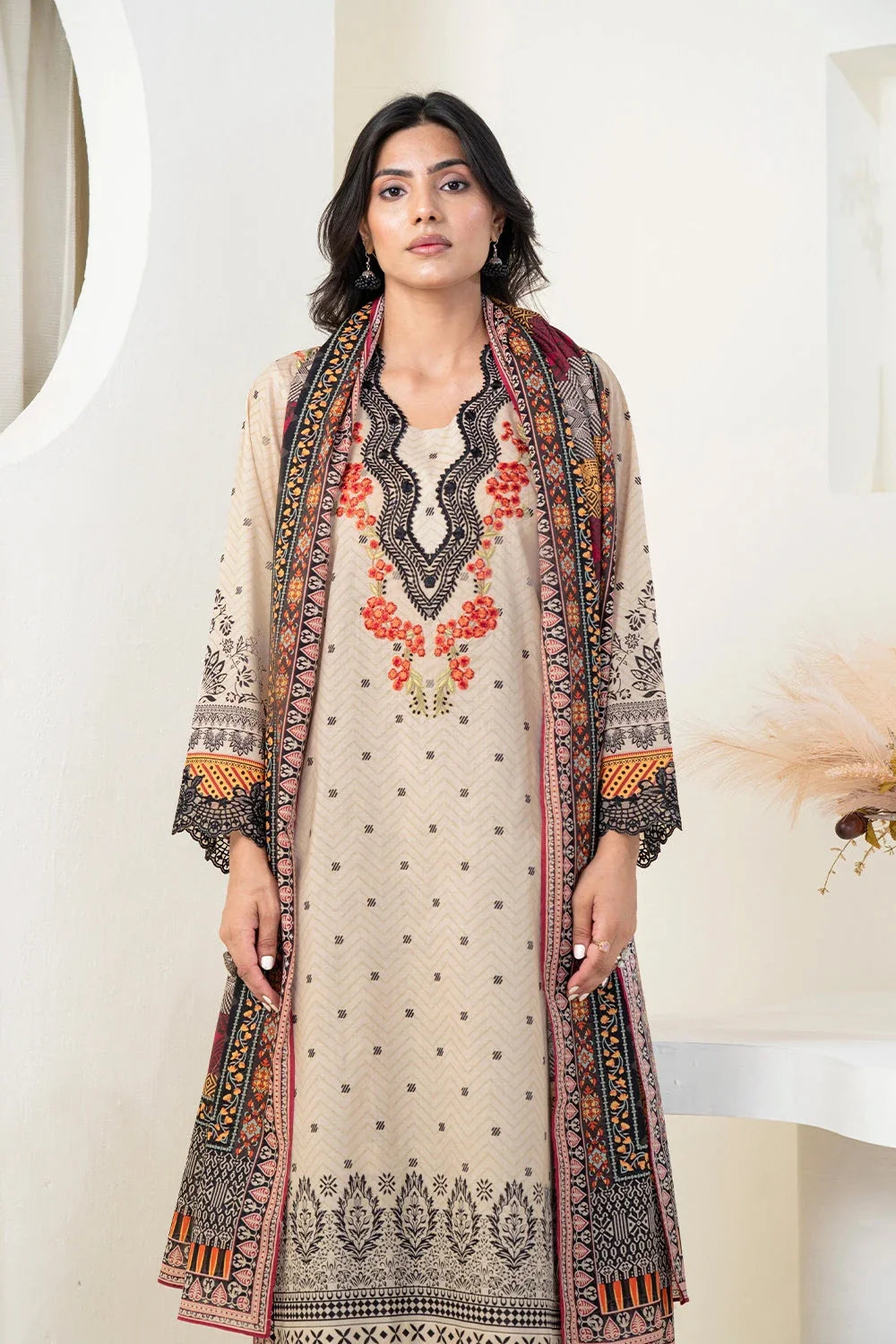 3PC Embroidered Unstitched Lawn Suit KL-3331 Embroidered KHAS STORES 