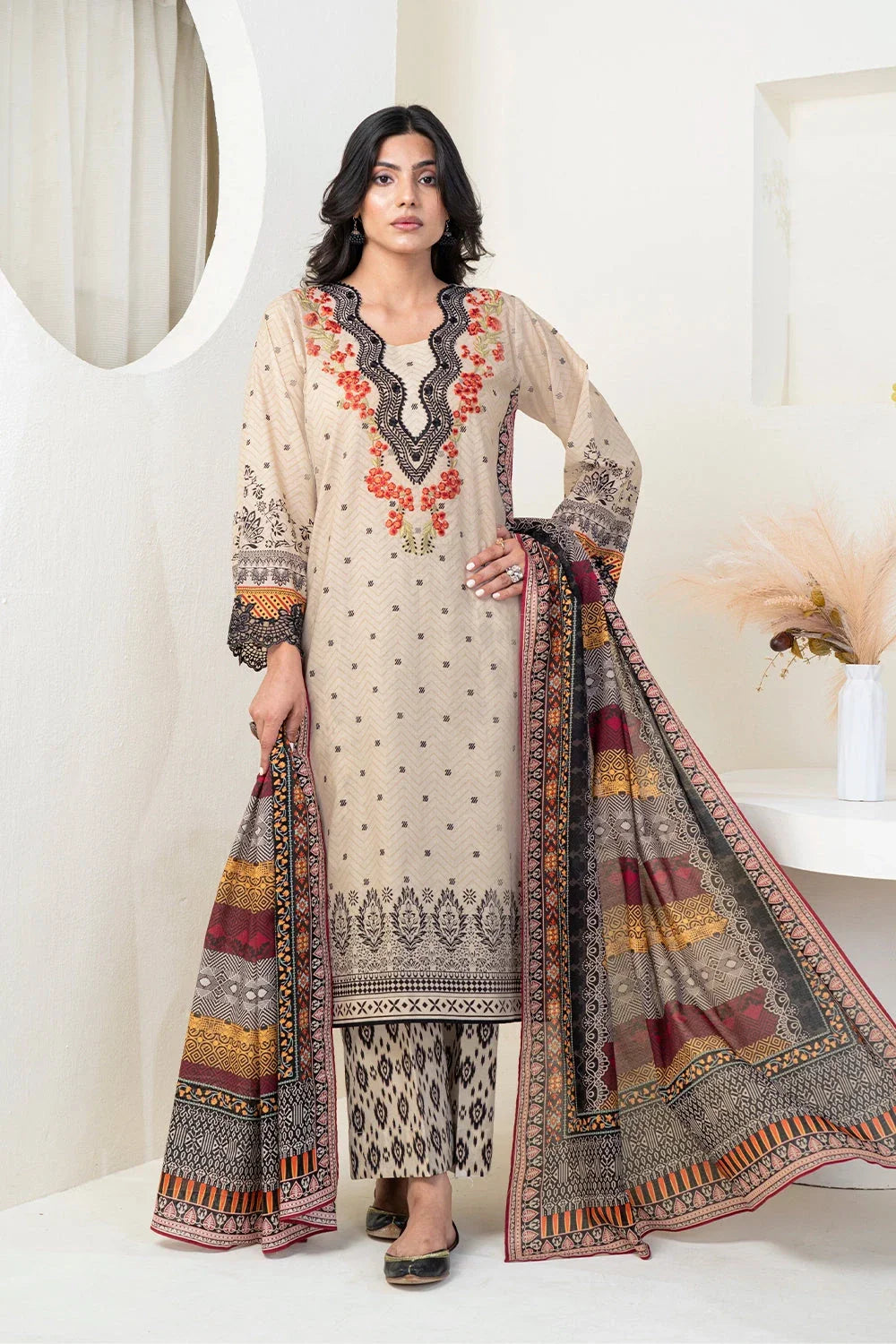 3PC Embroidered Unstitched Lawn Suit KL-3331 Embroidered KHAS STORES 