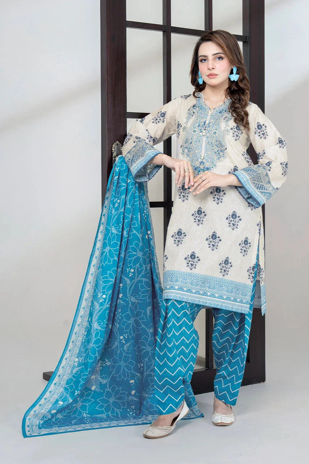 3PC Embroidered Unstitched Lawn Suit KL-3431 Embroidered KHAS STORES 