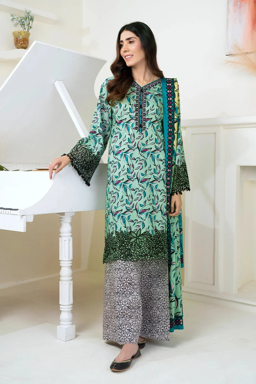 3PC Embroidered Unstitched Lawn Suit KL-3433 Embroidered KHAS STORES 