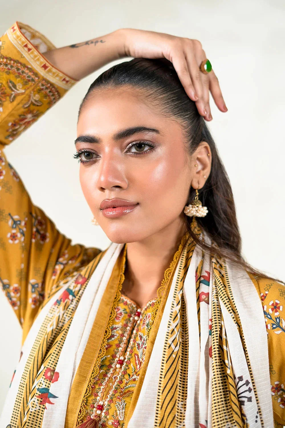 3PC Embroidered Unstitched Lawn Suit | KL-3767 Embroidered KHAS STORES 