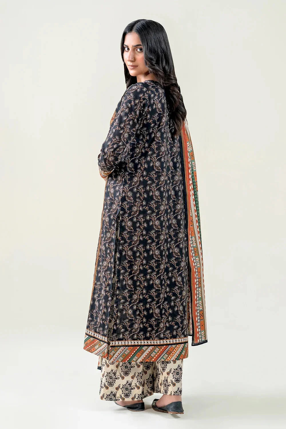 3PC Embroidered Unstitched Lawn Suit | KL-3768 Embroidered KHAS STORES 