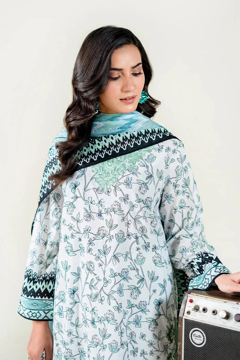3PC Embroidered Unstitched Lawn Suit | KL-3769 Embroidered KHAS STORES 