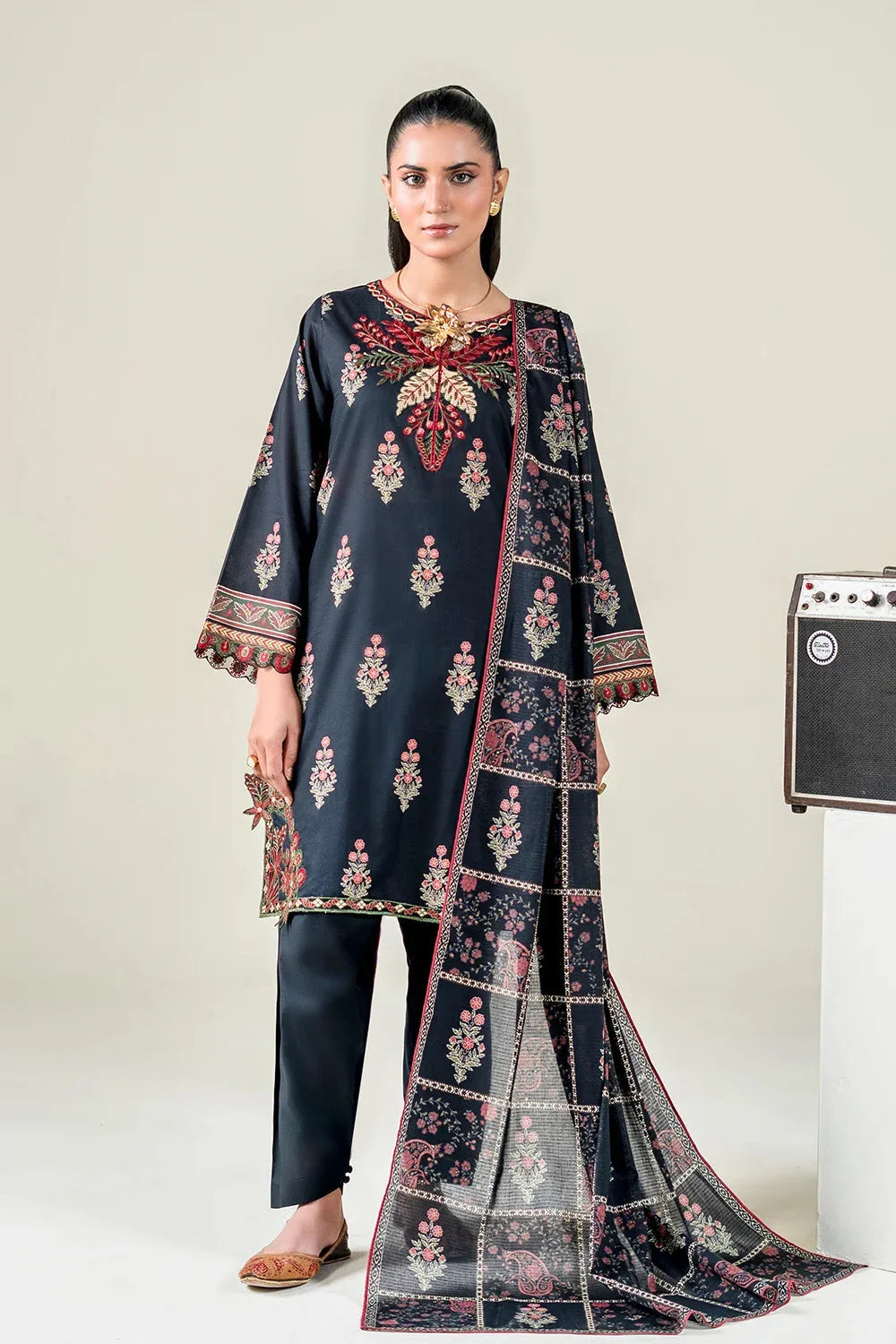 3PC Embroidered Unstitched Lawn Suit | KL-3772 Embroidered KHAS STORES 