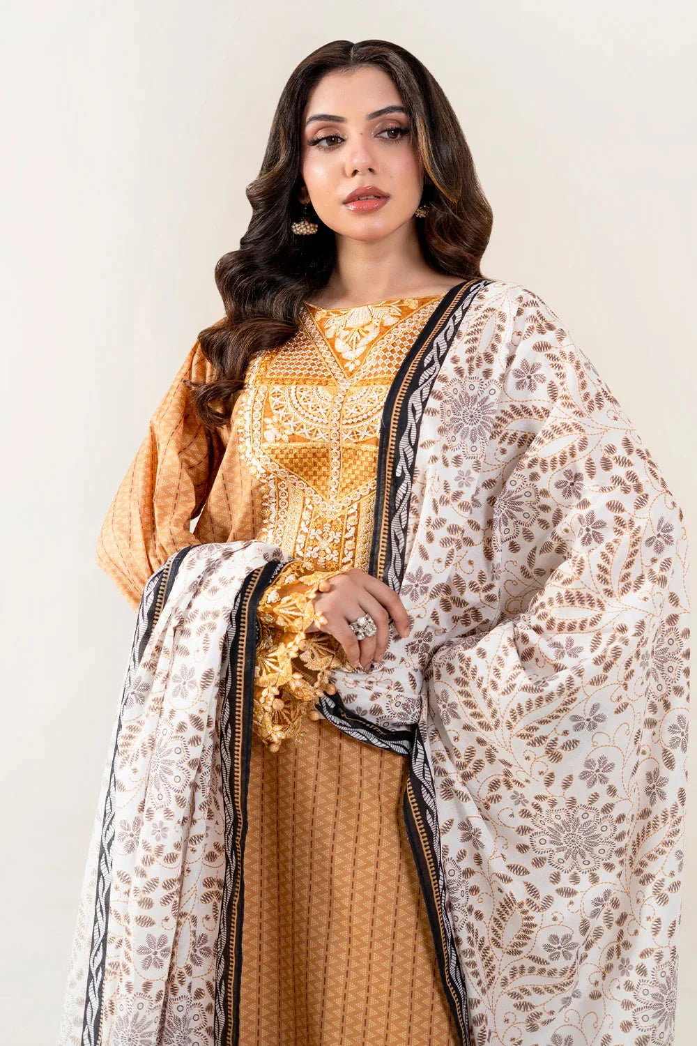 3PC Embroidered Unstitched Lawn Suit | KL-3972 Embroidered KHAS STORES 