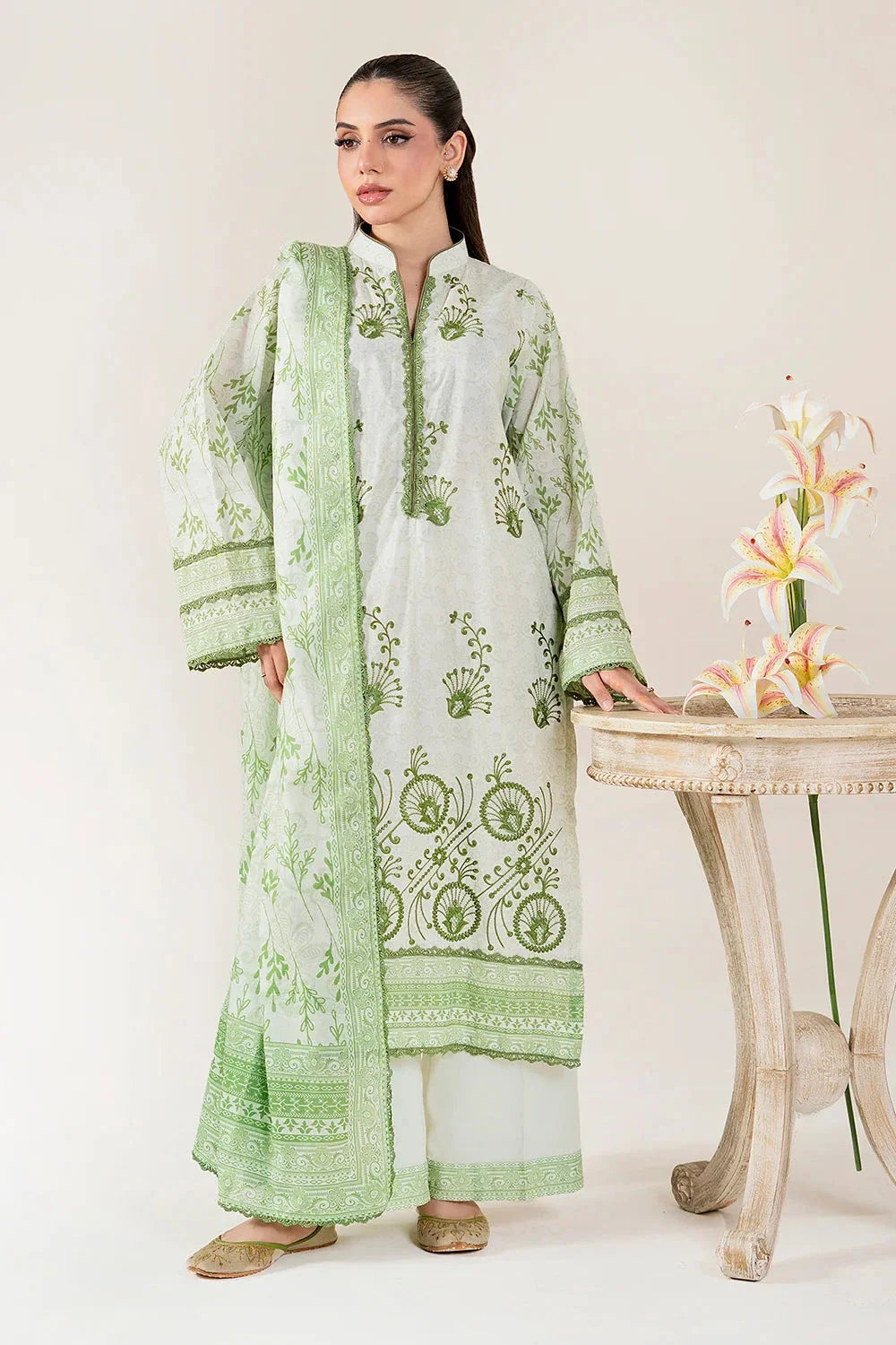 3PC Embroidered Unstitched Lawn Suit | KL-4082 Embroidered KHAS STORES 