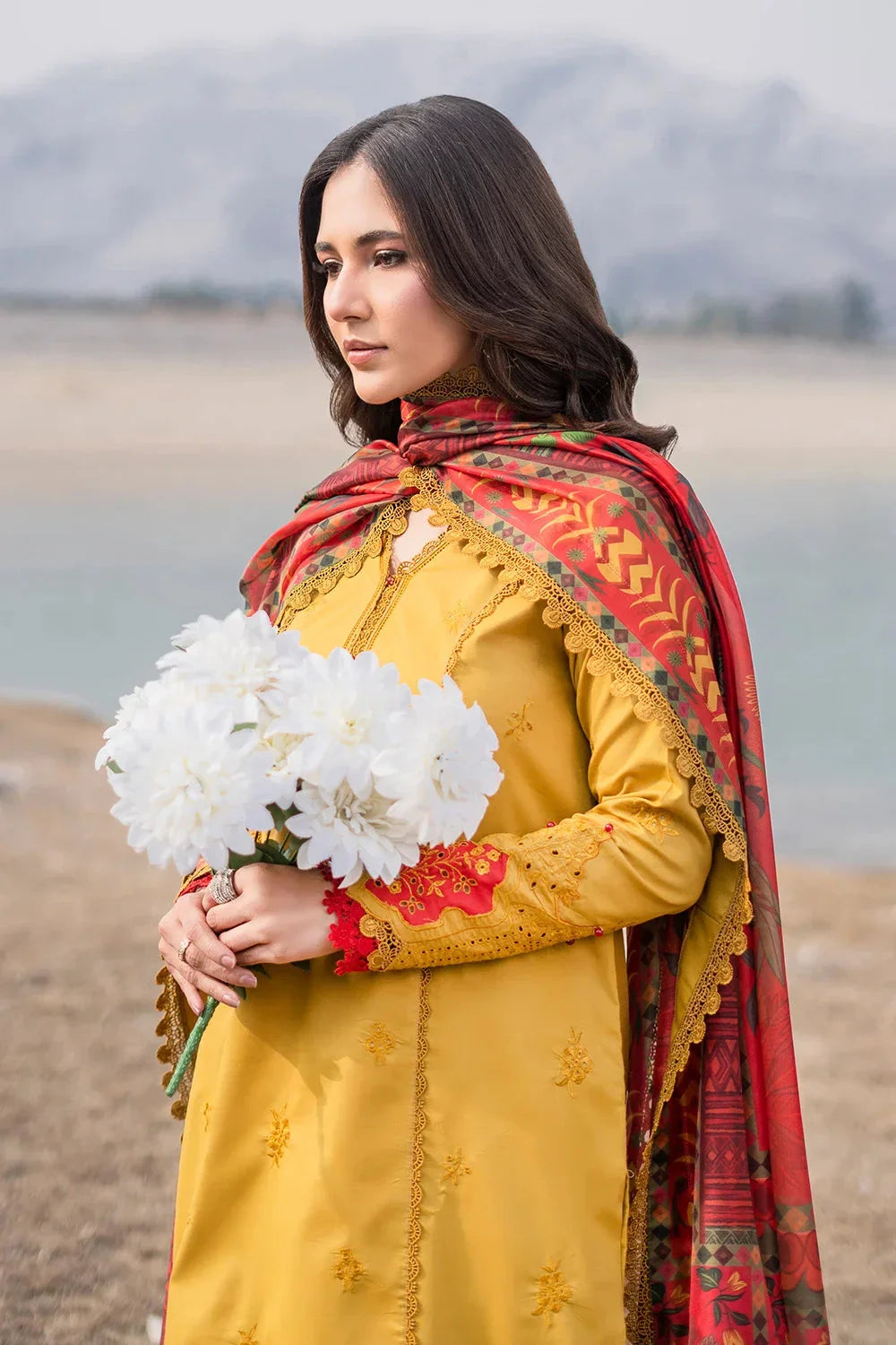 3PC Embroidered Unstitched Lawn Suit | KSE-3795 Embroidered KHAS STORES 