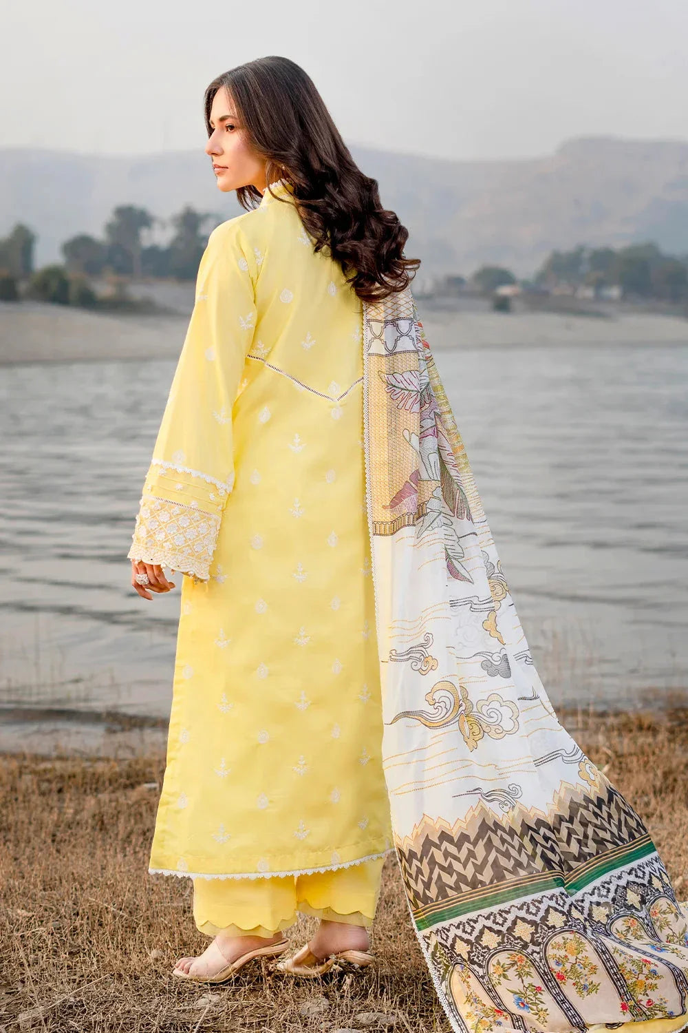 3PC Embroidered Unstitched Lawn Suit | KSE-3798 Embroidered KHAS STORES 