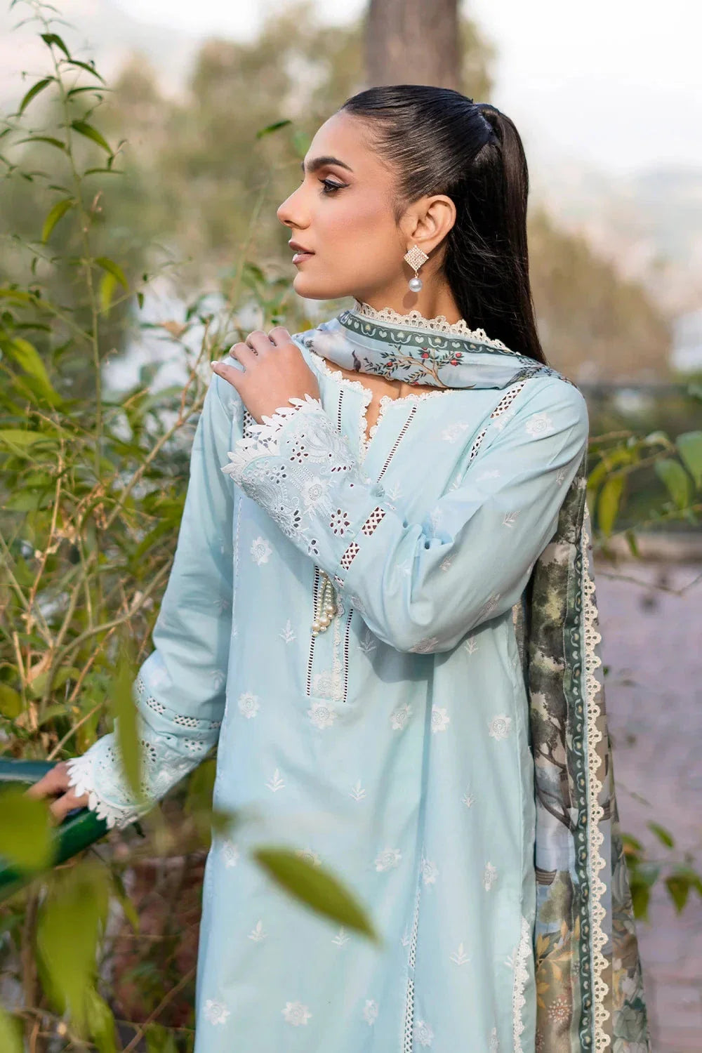 3PC Embroidered Unstitched Lawn Suit | KSE-3801 Embroidered KHAS STORES 