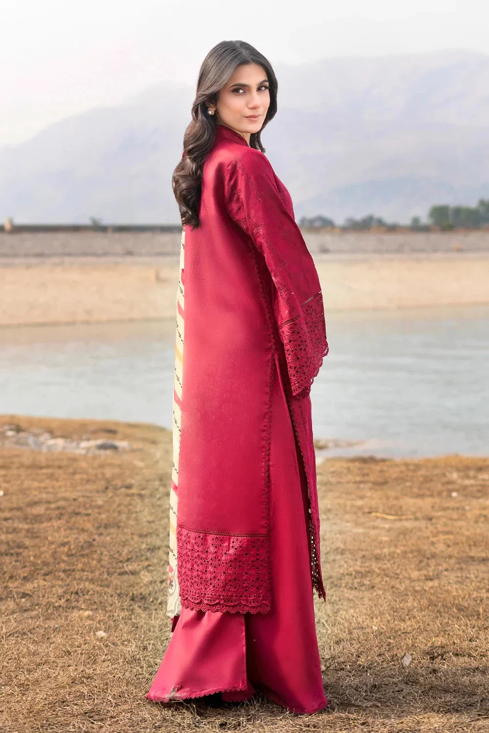 3PC Embroidered Unstitched Lawn Suit | KSE-3812 Embroidered KHAS STORES 