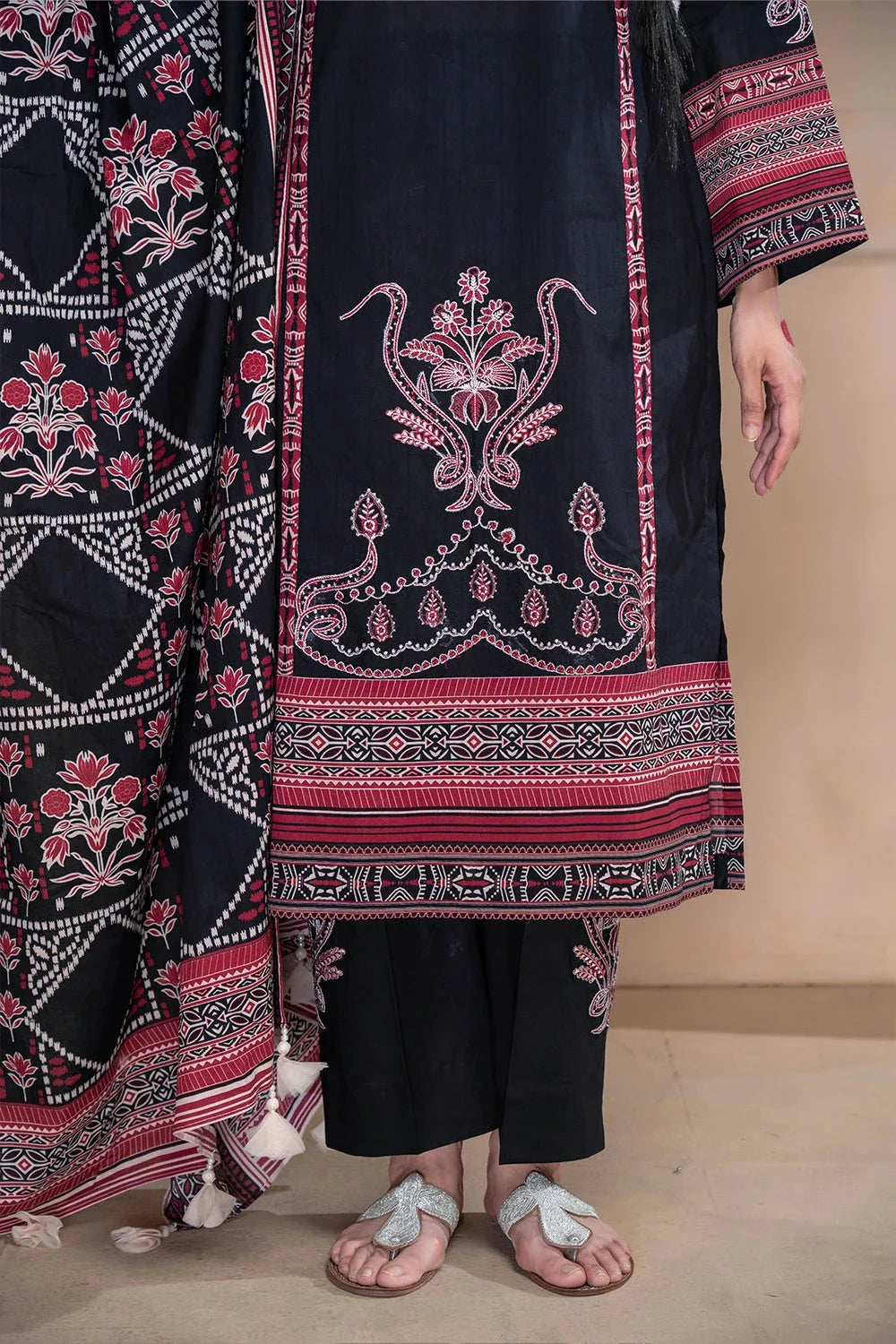 3PC Stitched Embroidered Lawn Suit KL-RTW-3344 KHAS STORES 