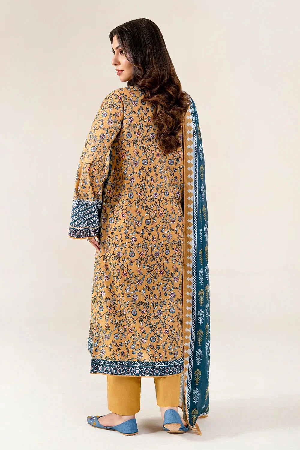 3PC Stitched Embroidered Lawn Suit | KL-RTW-4044 Embroidered KHAS STORES 