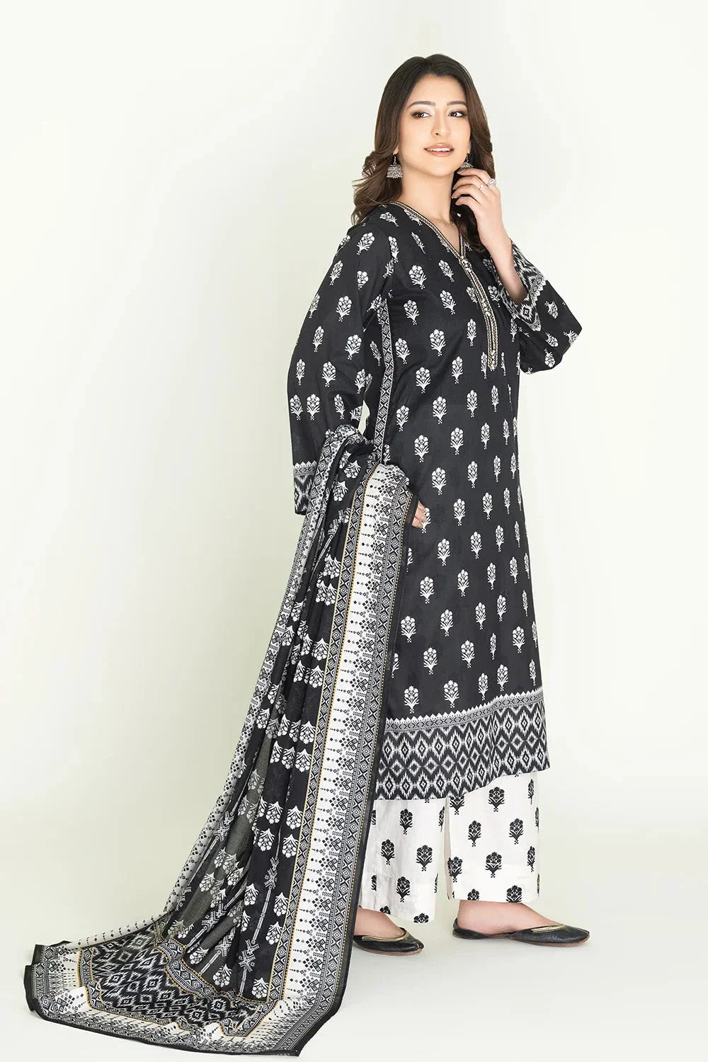 3PC Stitched Printed Lawn Suit | RTW-KLA-3879 KHAS STORES 