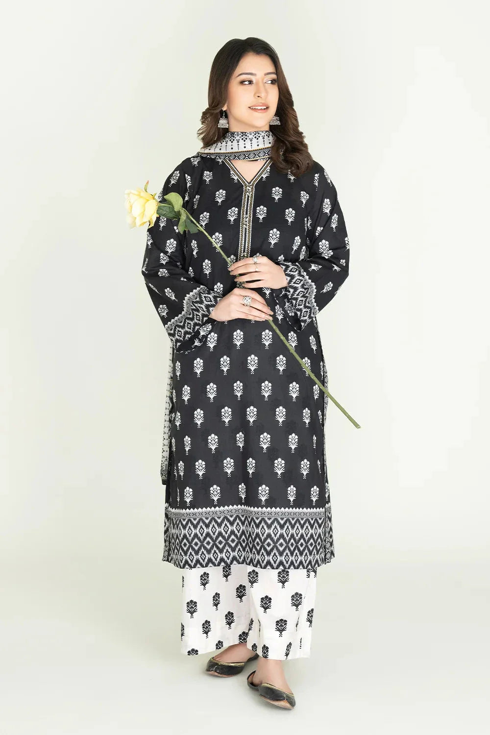 3PC Stitched Printed Lawn Suit | RTW-KLA-3879 KHAS STORES 