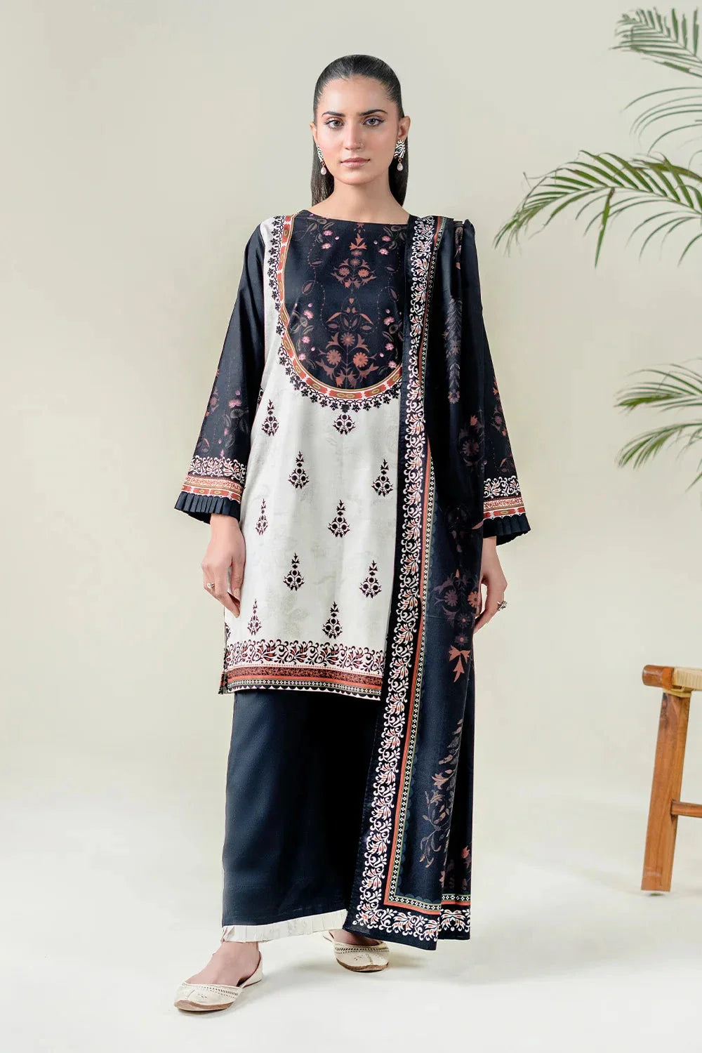 3PC Stitched Printed Lawn Suit | RTW-KLA-3884 Printed KHAS STORES 