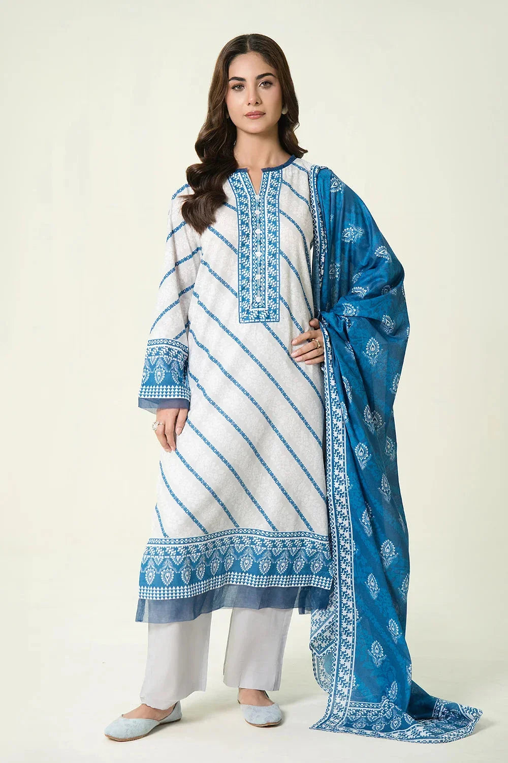 3PC Unstitched Printed Lawn Suit | KLA-3955 Printed KHAS STORES 