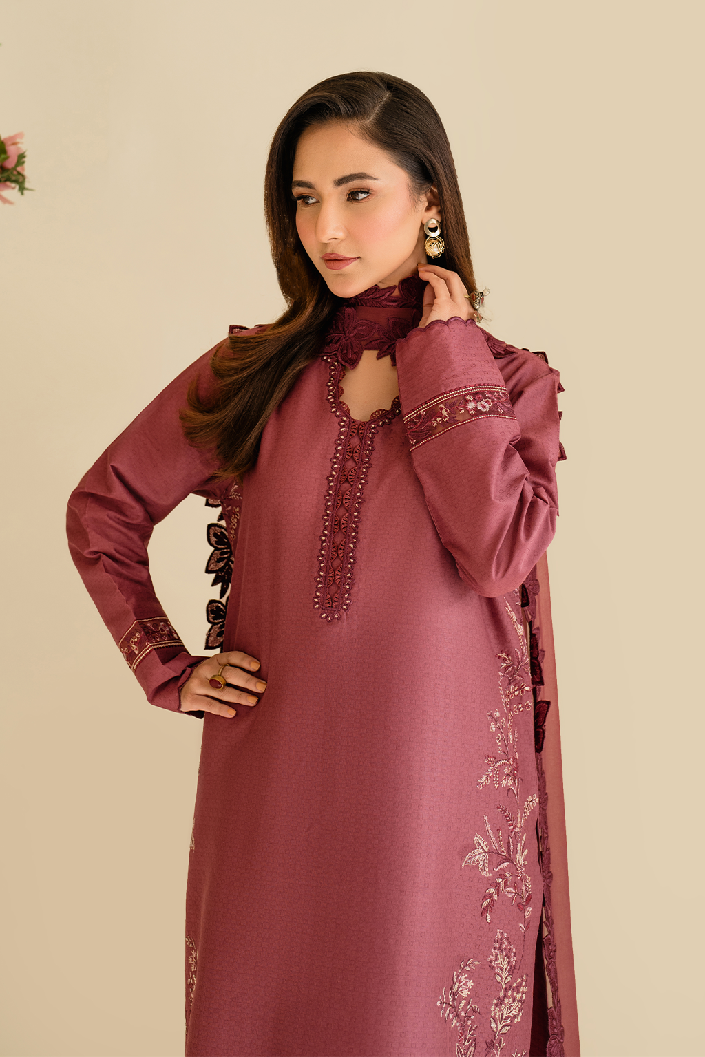 UE-432 Embroidered Textured Lawn