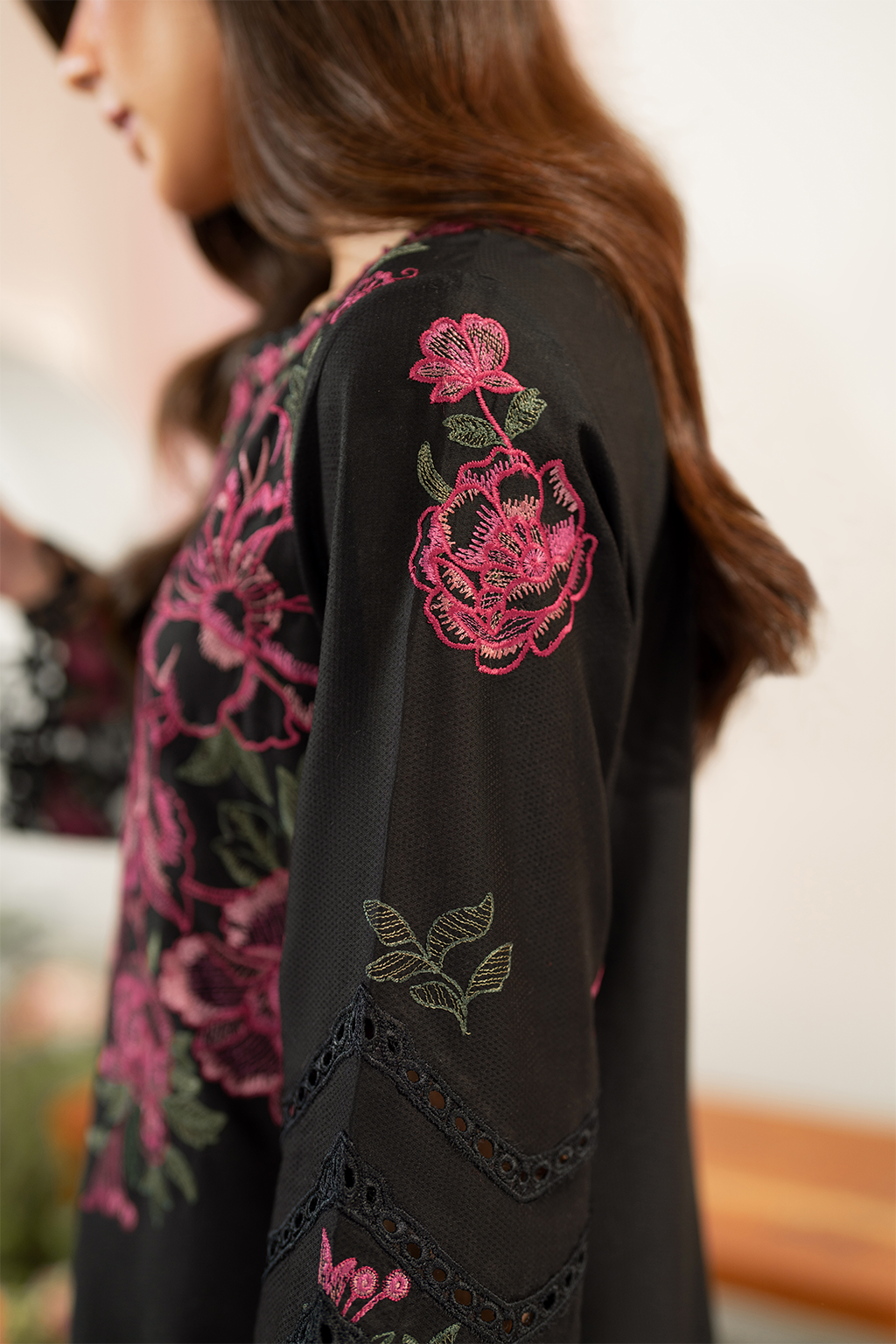 IFE-06 Embroidered Lawn