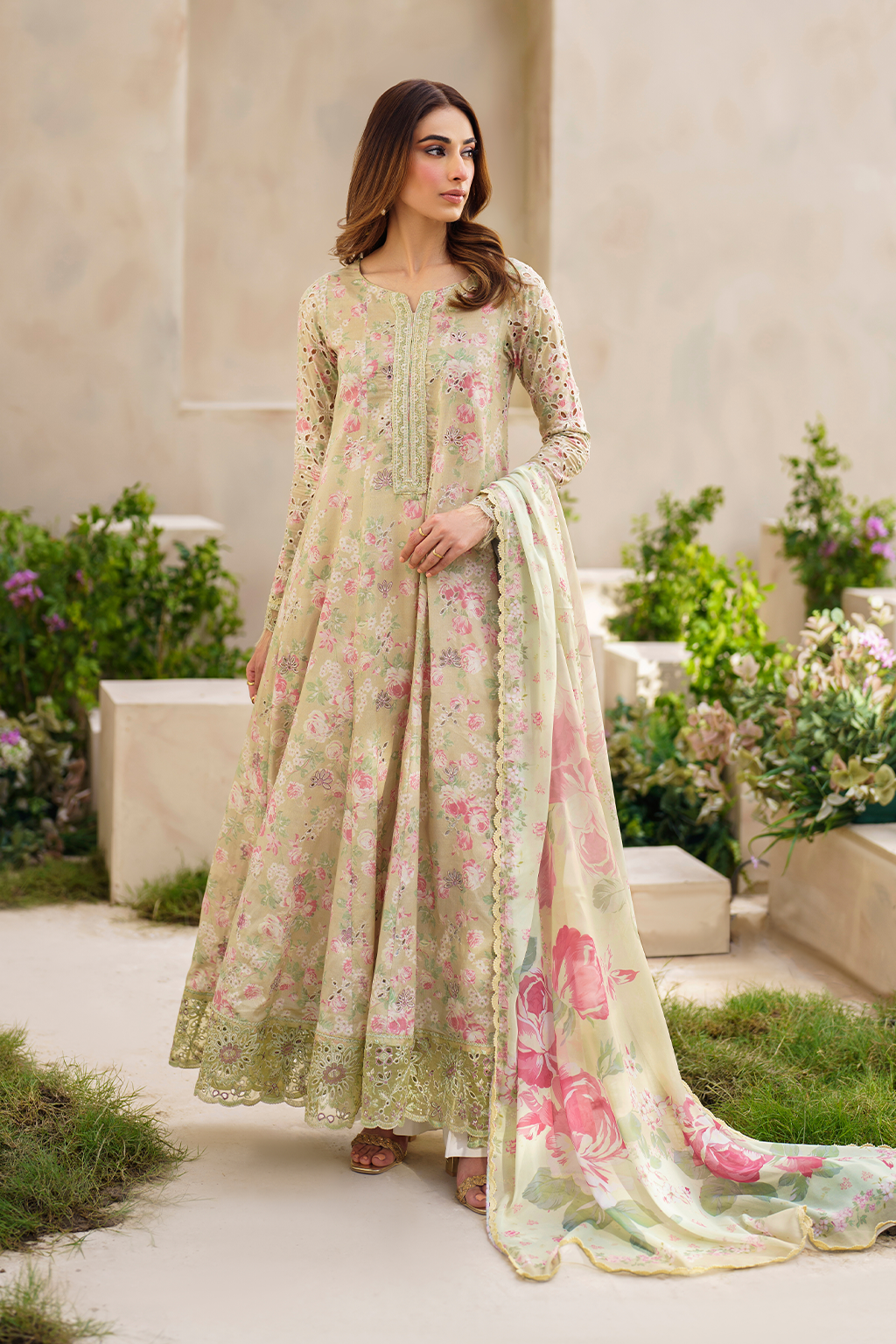 SFL-05 Embroidered Lawn