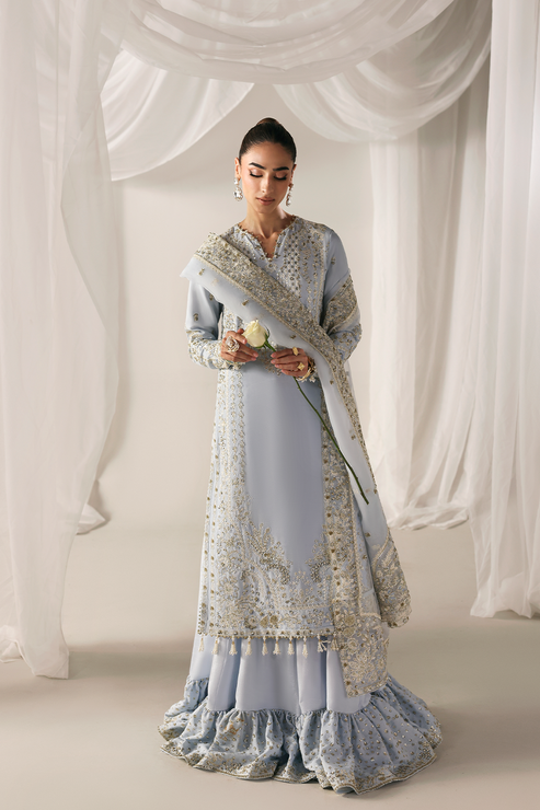 OPULENT OASIS - Serein luxe silk by Emaan Adeel at #VogueClothingStudio