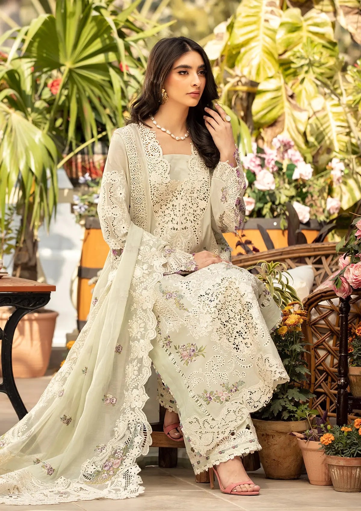 Elegent dress SANAA from ELAF Luxury Lawn 2025.