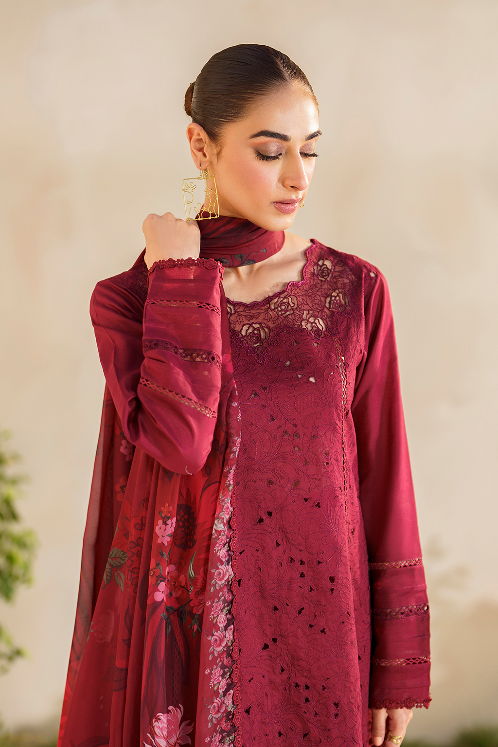 SFL-02 Embroidered Lawn