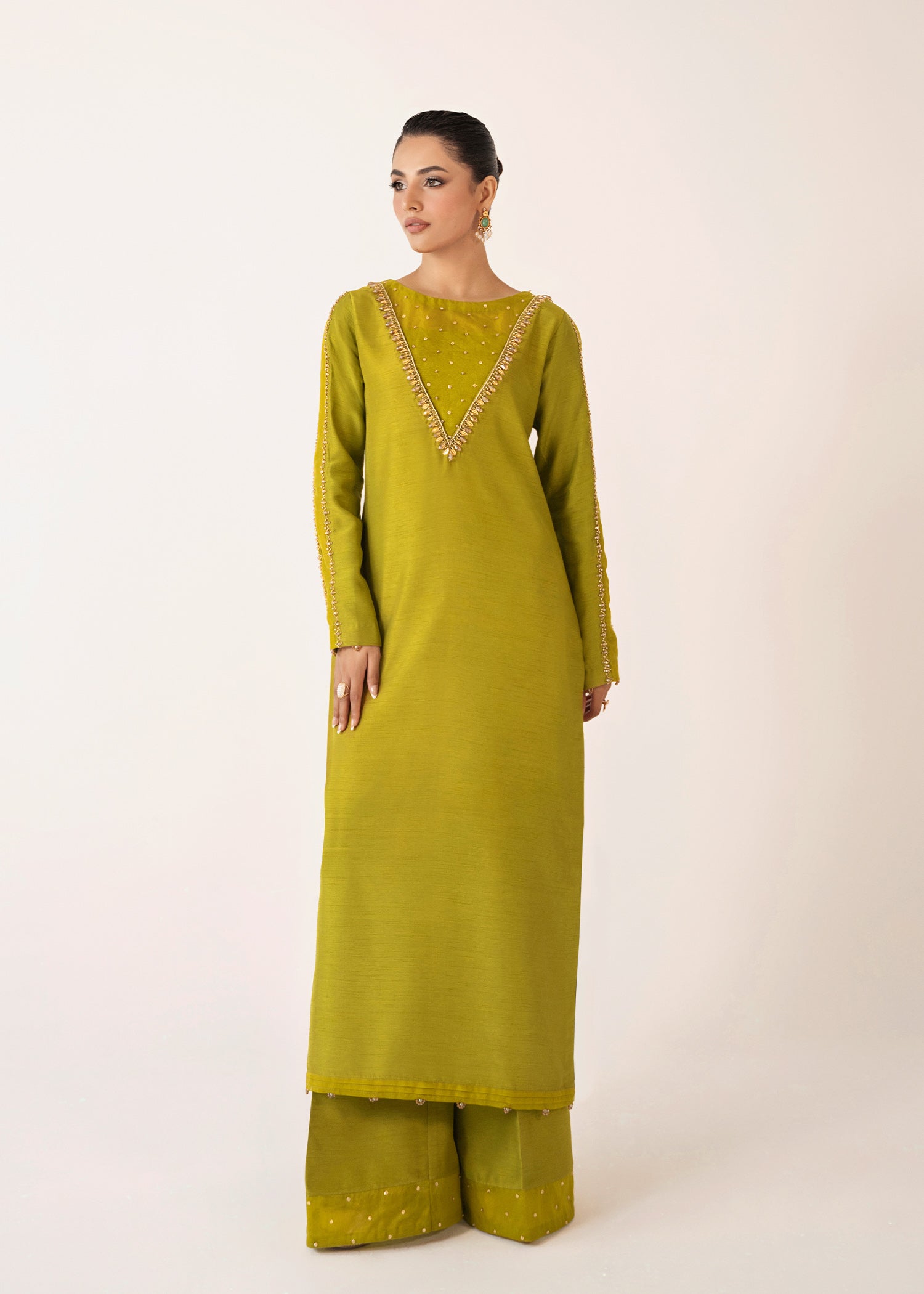 Vesper - Dastoor Collection
