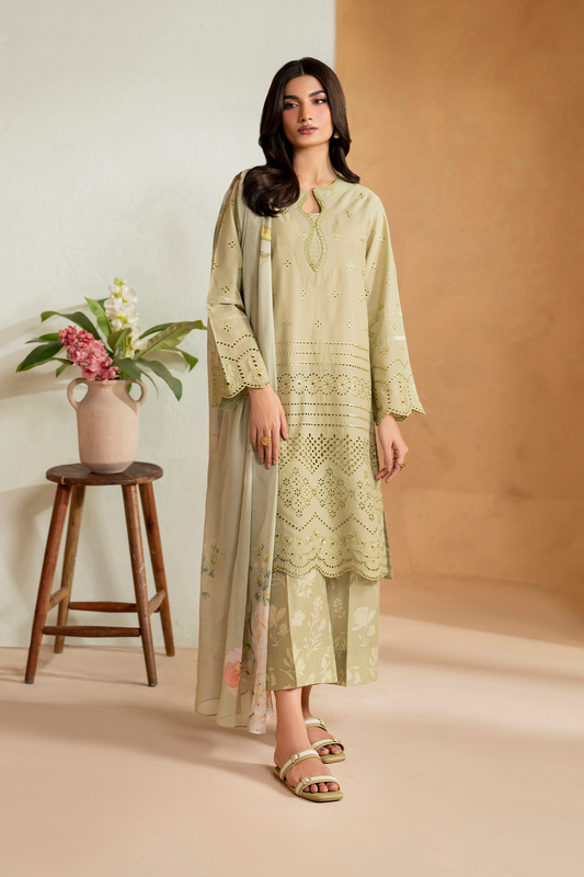 UE-475 Embroidered Lawn