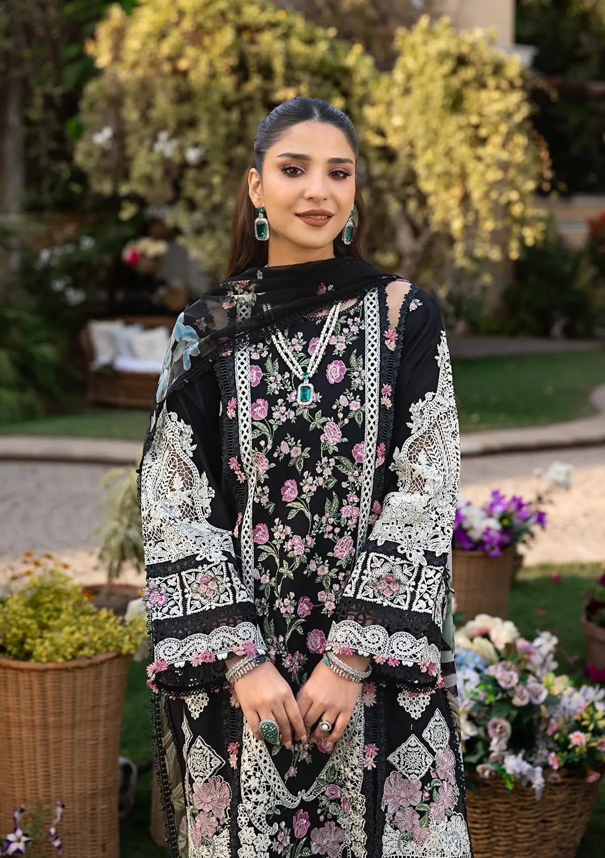 Elegent dress MAHJABEEN from ELAF Luxury Lawn 2025.