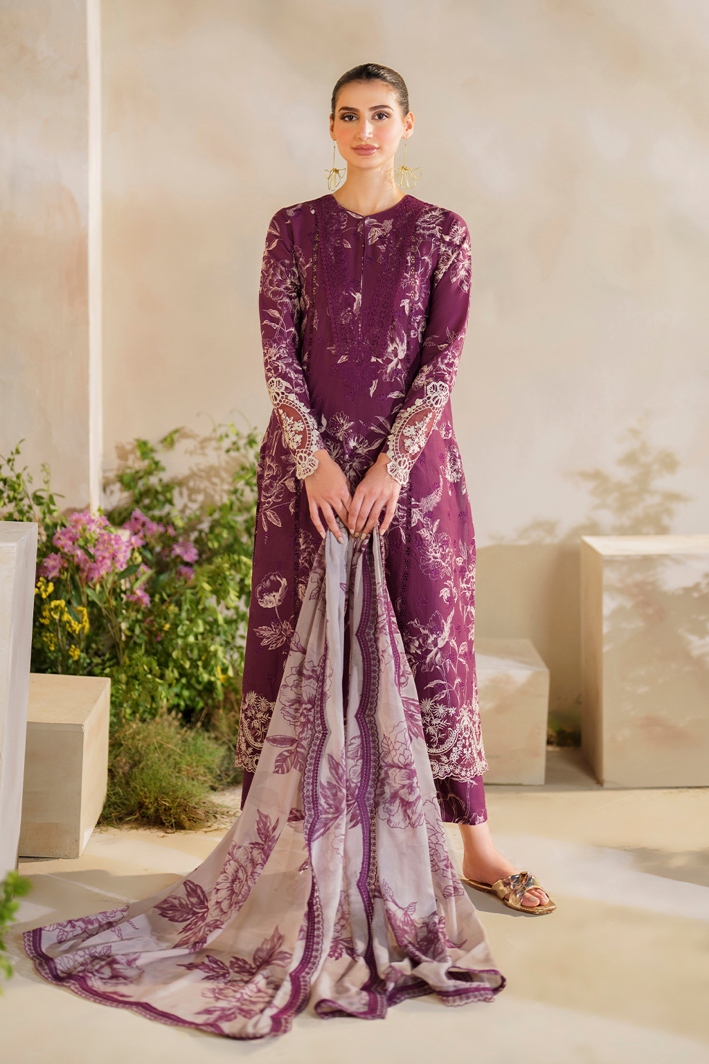 SFL-04 Embroidered Lawn