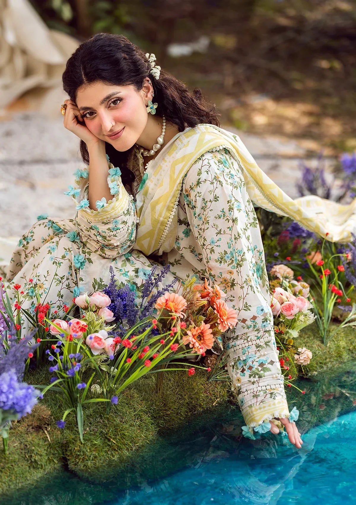 EPS-3A IVORY WHISPERS